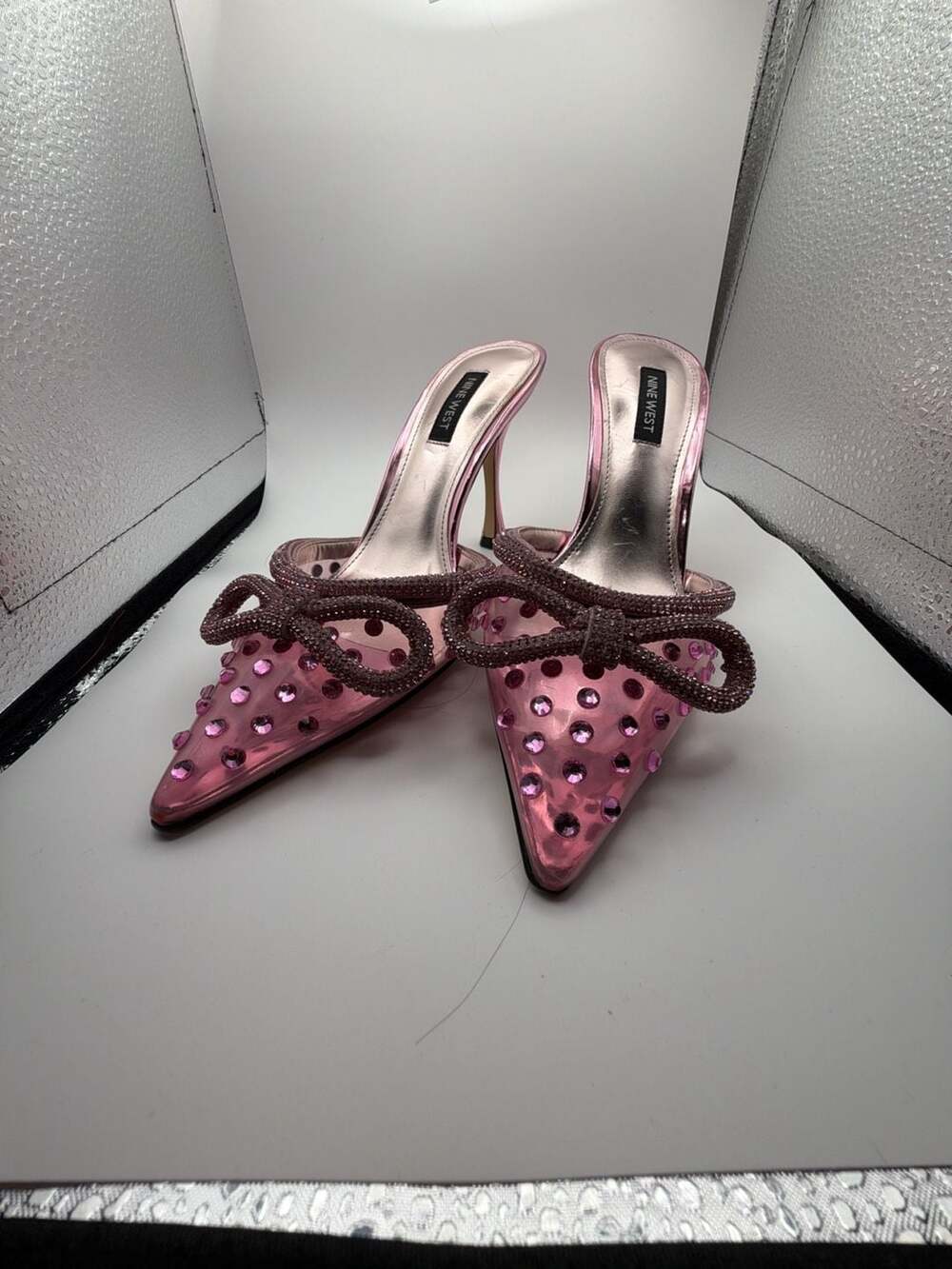 Nine West Pink Rhinestone Bow Pointed Toe Stiletto Mules Size 7 - Picture 1 of 4